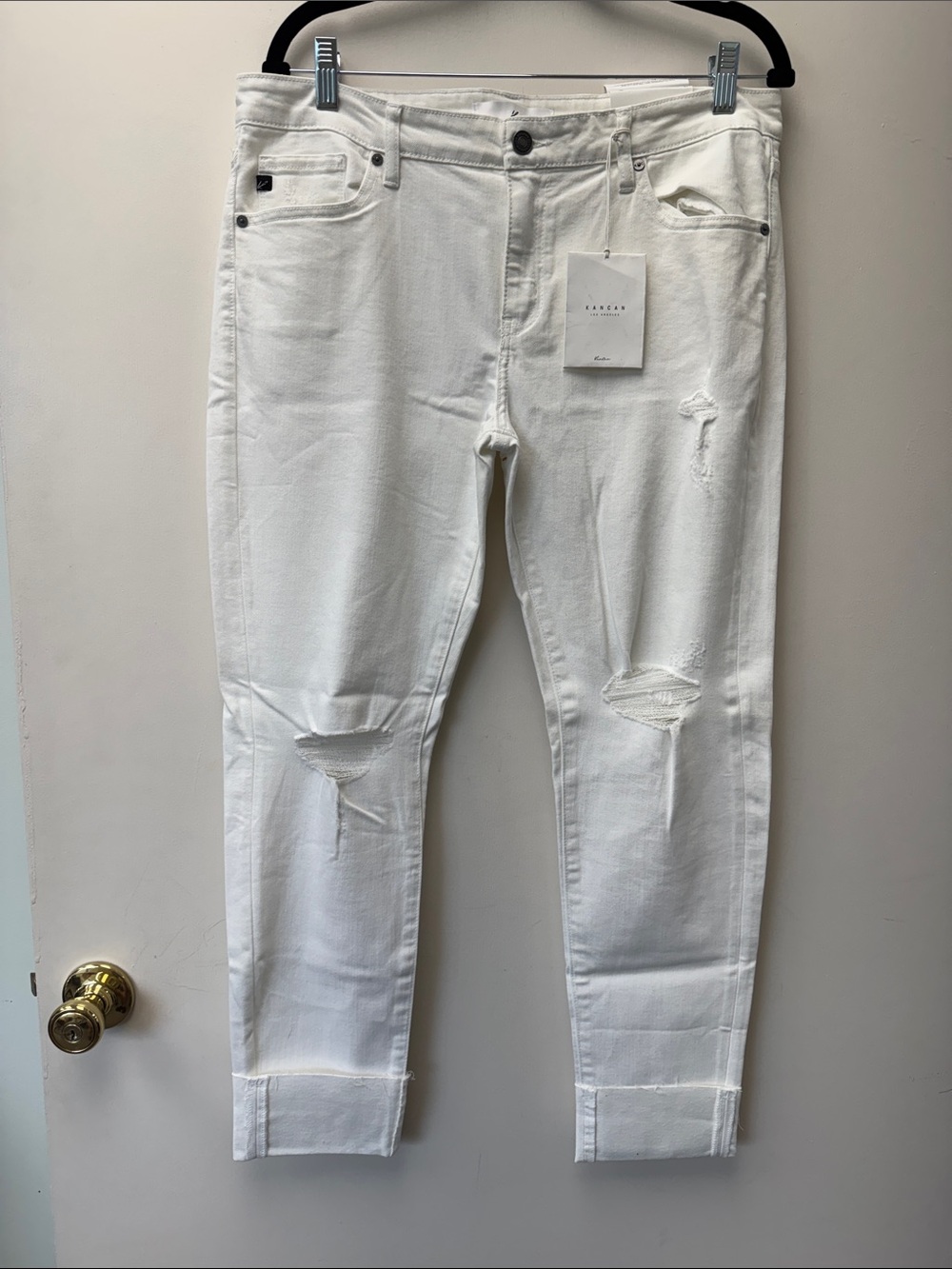KanCan White Distressed Cropped Ankle Jeans